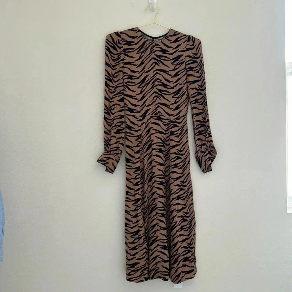 Reformation Creed Midi Dress - Picture 6 of 11